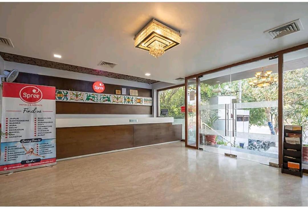Hotel Agra Grande By Goyal Hoteliers 外观 照片