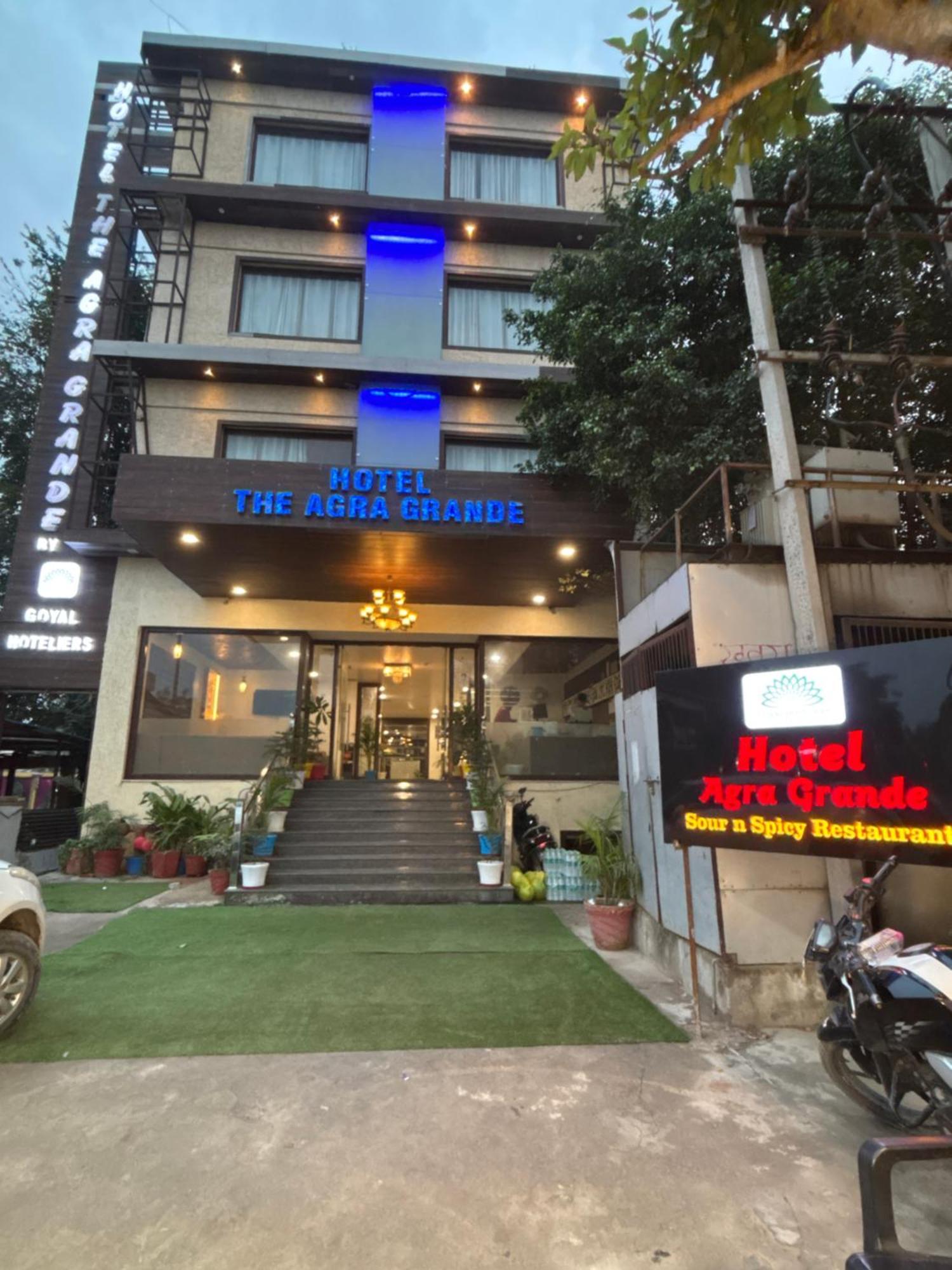 Hotel Agra Grande By Goyal Hoteliers 外观 照片